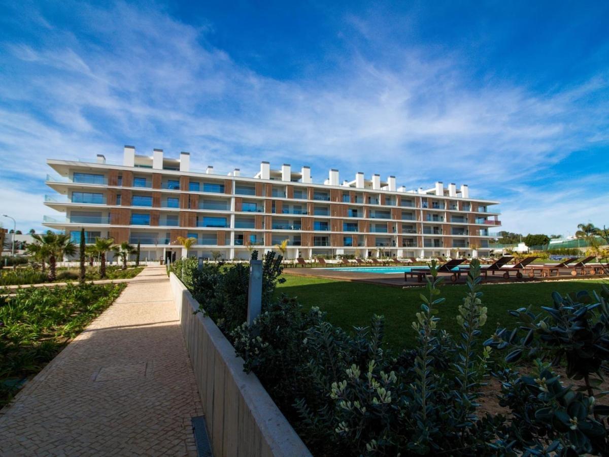 Green C Apartment - Luxurious & Playground & Garage Албуфейра Екстериор снимка