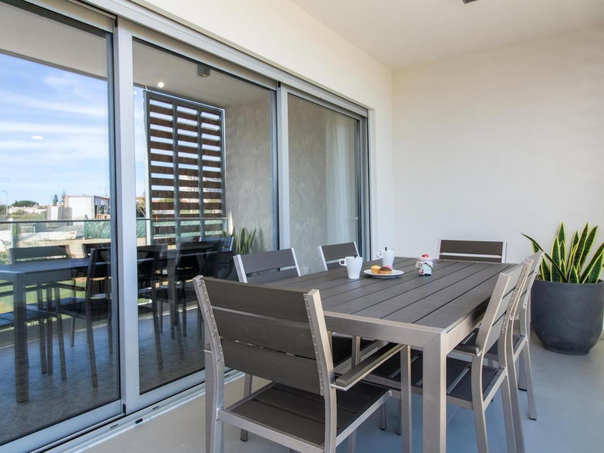 Green C Apartment - Luxurious & Playground & Garage Албуфейра Екстериор снимка