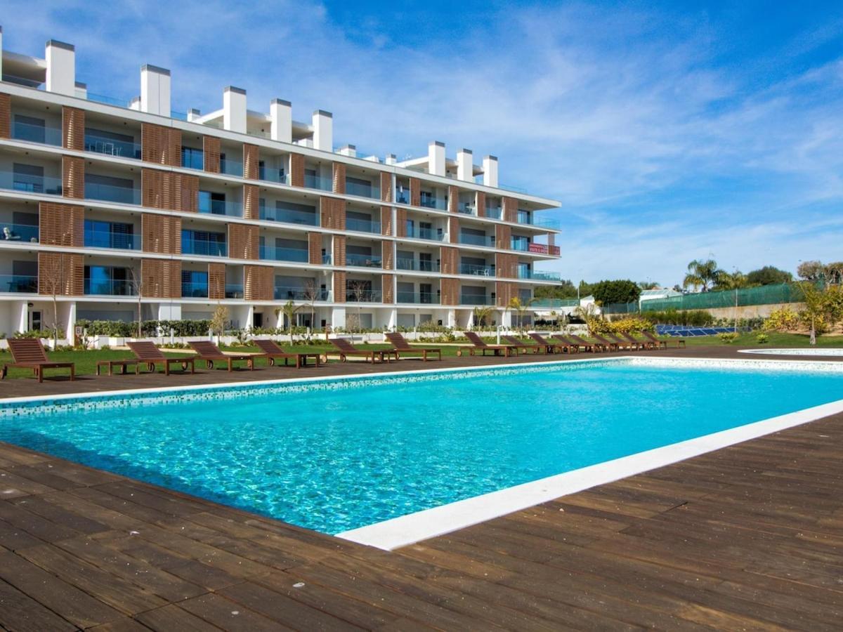 Green C Apartment - Luxurious & Playground & Garage Албуфейра Екстериор снимка